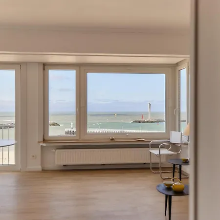 Lecomte - The Shoreline Ocean View 48