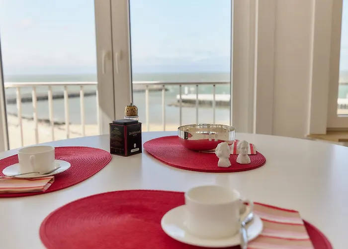 Lecomte - The Shoreline Ocean View 48 Apartment Ostend
