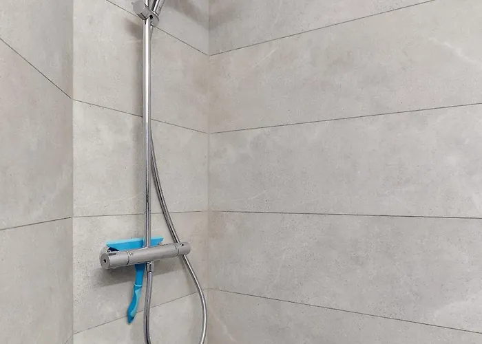 Lecomte - The Shoreline Ocean View 48 * Ostend